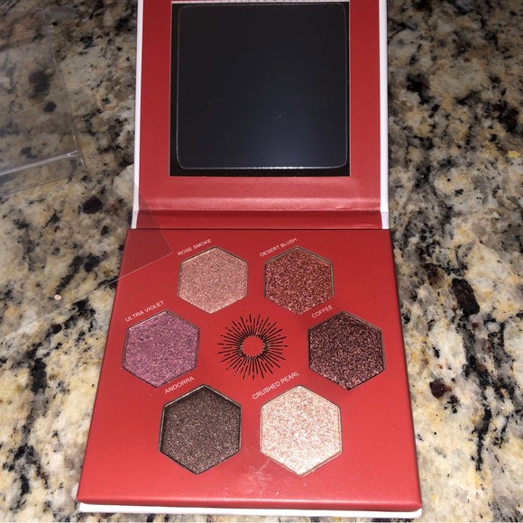 Sandbar Beauty NOMAD Eyeshadow Palette Vegan Cruelty-Free Clean - Picture 1 of 7